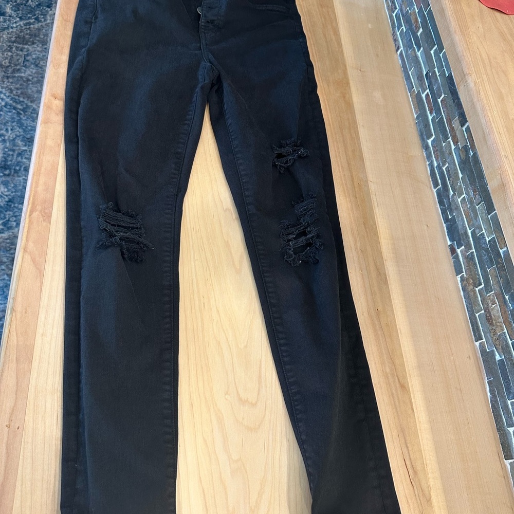 Women's Black Distressed Jeans